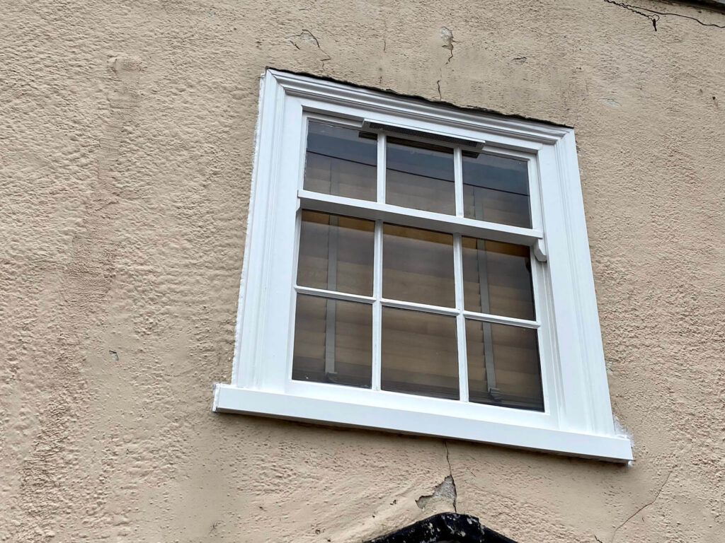 Sash windows repair in Kelvedon